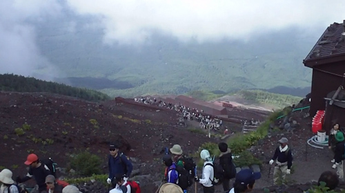 登山客すごーい！