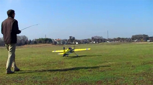 Edge540-50cc ガソリン機電動コンバージョン初飛行