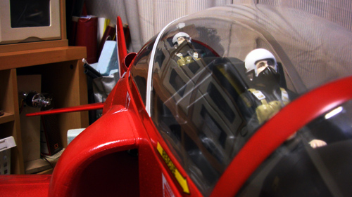 FLY FLY BaE Hawk 出陣延期