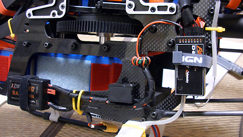 KDS INNOVA 600 フライバーレスバージョン BEC & 受信機周り KDS INNOVA 600 フライバーレスバージョン BEC & 受信機周り