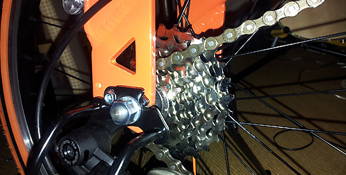 DnP製　ボスフリースプロケット7S　11-28T