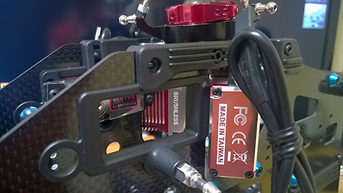 HVサーボ仮付け