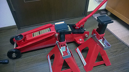 油圧フロアジャッキ 3t とジャッキスタンド 3t