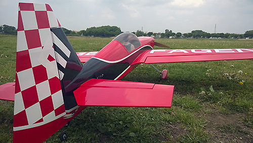 MX-2 30cc 電動バージョン初飛行前