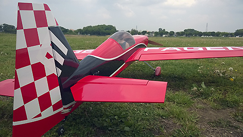 MX-2 30cc 電動バージョン初飛行前