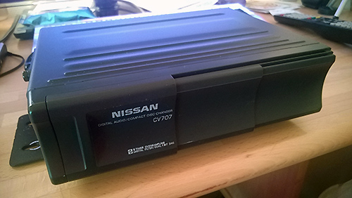 日産純正6連装CDチェンジャー