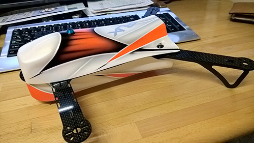 RJX CAOS 330 カウル仮組み