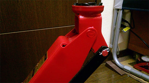 大橋産業 油圧式フロアジャッキ3t 不良。