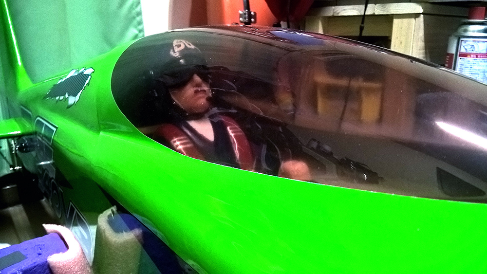 EDGE540V3 78″ GREEN キャノピー部分